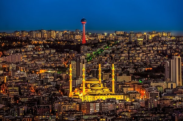 Ankara'nın taşına baksa da, gözlerin yaşına hiiiç bakmadı.