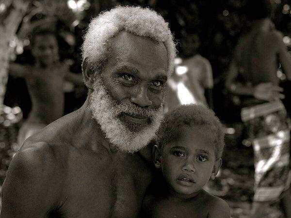 Papua Yeni Gine, binlerce yıldır dış medeniyetler tarafından dokunulmamış yüzlerce yerli kabileyle ünlü.