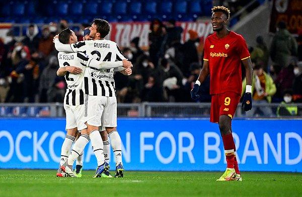 Büyük heyecana sahne olan karşılaşmada 3-1 geriye düşen Juventus, 4-3'lük skorla galip gelmeyi başararak muhteşem bir geri dönüşe imza attı.