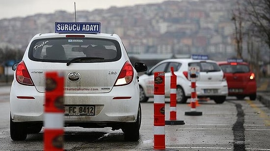 İstanbul'da Korkunç Olay! 'Ehliyet Alamadın' Kavgasında Babasının Boğazını Kesti