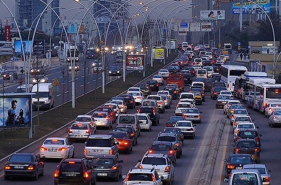'Ankara’nın Trafiğini Berbat Ettiniz' Demişti: AKP İlçe Başkanının Kullandığı Fotoğraf 2015'ten Çıktı