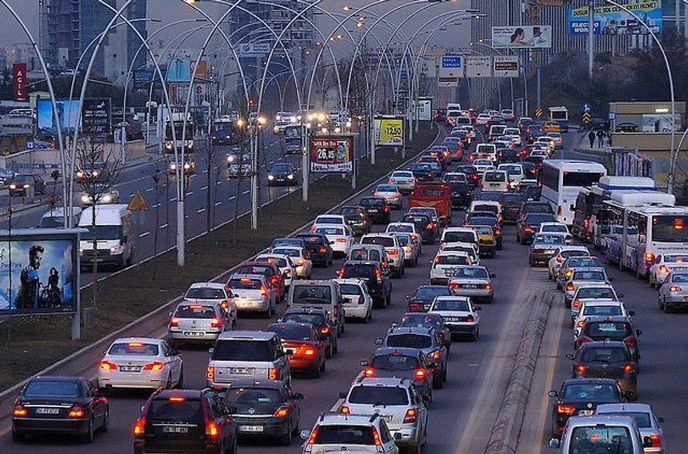 'Ankara’nın Trafiğini Berbat Ettiniz' Demişti: AKP İlçe Başkanının Kullandığı Fotoğraf 2015'ten Çıktı