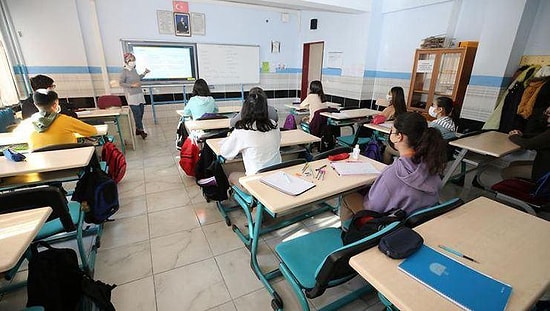 Yeni Akit Yazarı: 'MEB, Gençleri Ateizme ve İntihara Götüren Fen Bilimleri Kitaplarını Düzeltmeli'