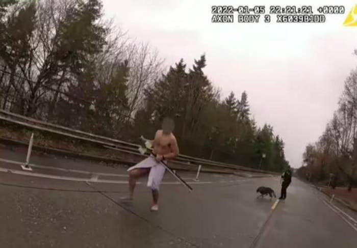 ABD'de Korkunç Görüntüler: Polis Çıplak Adama Önce Köpekle Saldırdı Sonra da Öldürdü