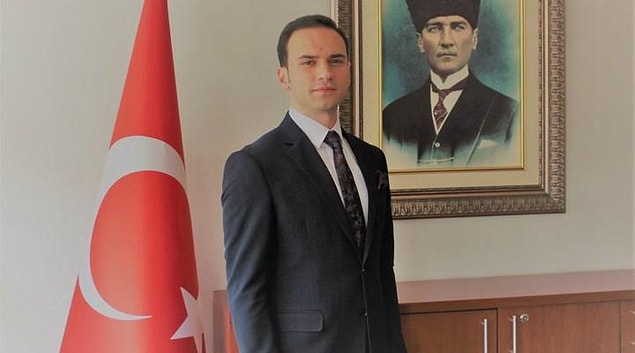 13. 29 Ekim’de yaptığı konuşmanın ardından açığa alınan Korgan Kaymakamı Miraç Akbulut hakkındaki soruşturma tamamlandı. Akbulut, Bartın’da Vali Yardımcısı olarak görevlendirildi.