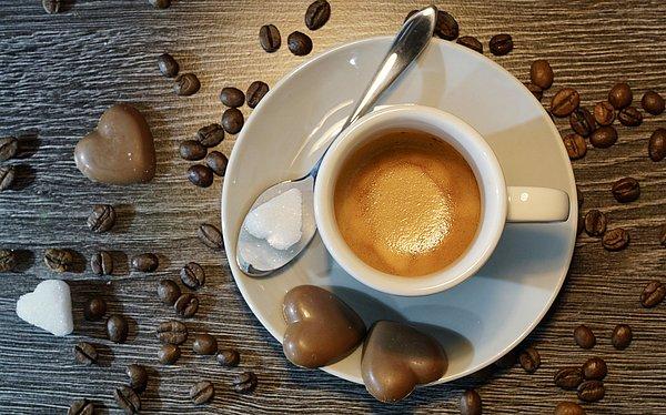 1. Evde Espresso Kahve Tarifi Nasıl Yapılır?