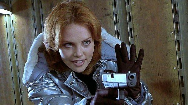 2. Charlize Theron - Reindeer Games / Soygun