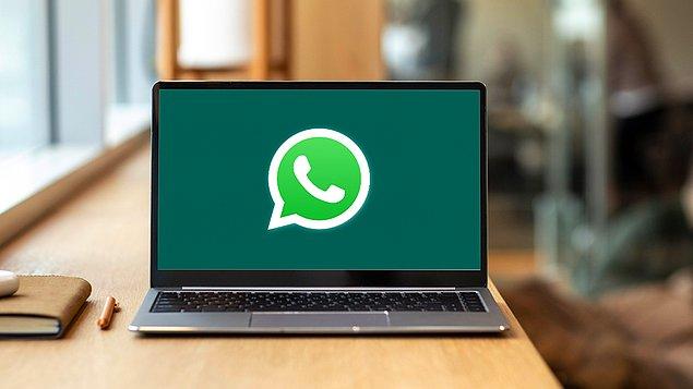 Milyarlarca kişi tarafından kullanılan WhatsApp’ın masaüstü uygulamasının 2.2201.2 kodlu beta güncellemesinde sohbet balonları ve karanlık mod özellikleri yer alıyor.