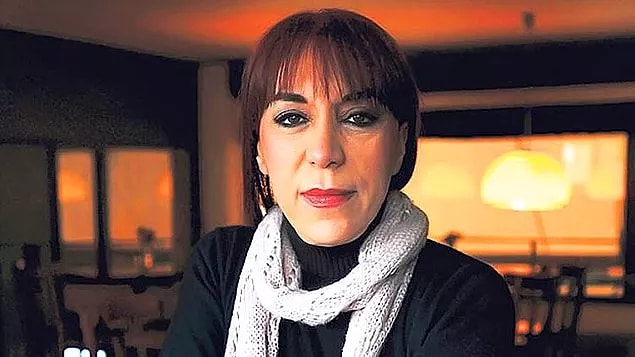 Geçtiğimiz günlerde ünlü şarkıcı Leman Sam sosyal medya hesabından yapmış olduğu paylaşımdaki 'soysuz araplar' ifadesiyle ırkçılık eleştirileri almış ve gündem olmuştu hatırlarsanız.