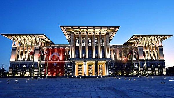 5. Cumhurbaşkanlığı tarafından inşa ettirilen Muğla'daki yazlık saray, Bitlis'teki kışlık saray ve Ankara'daki 'külliye' için 2022 yılında da kesenin ağzı açılacak.