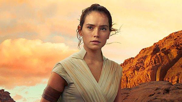 8. 'Star Wars' serisinin yıldızı Daisy Ridley 2016 yılında silah karşıtı bir paylaşımı yüzünden eleştiri yağmuruna tutulmuştu.