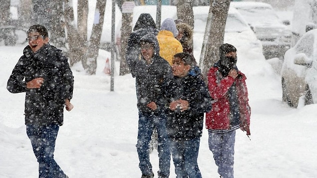 18 Ocak Salı Yarın Okullar Tatil mi?