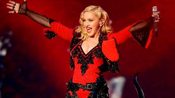 1980’lerden beri “Popun Kraliçesi” olarak anılan dünyaca ünlü ismin milyonlarca seveni var ve birçok genç kadına ilham veriyor. Bu nedenle Madonna'nın hayatını anlatacak yeni proje gündeme geldi.
