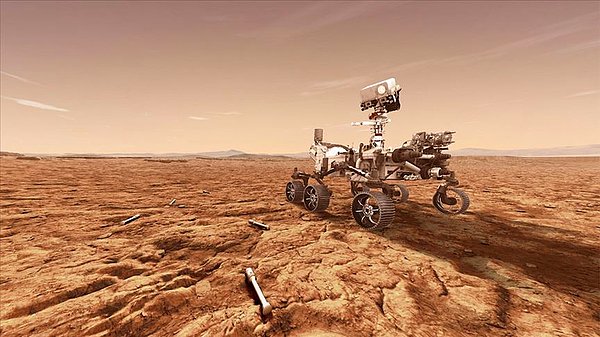 NASA’nın geçtiğimiz yıl Mars’a iniş yapan Perseverance isimli keşif aracı da yaşam belirtisine rastlanması muhtemel olan Jezero Krateri’ni inceliyor.