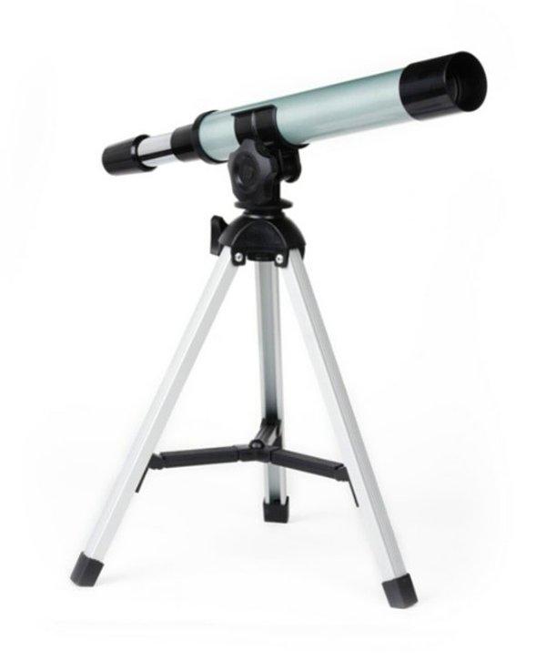 7. Göksel bilimlere meraklı olan Kova'lar için teleskop harika bir seçenek!