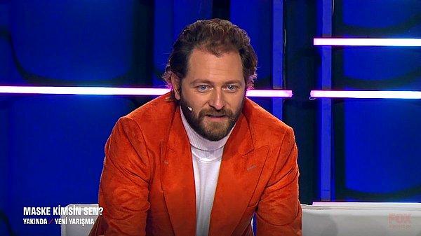 FOX TV ekranlarında yayınlanmaya başlayan Maske Kimsin Sen'in jüri koltuğunda oturan dikkat çeken isimlerden biri de kuşkusuz oyuncu Alican Yücesoy.