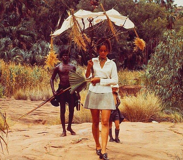 1. Walkabout (1971)