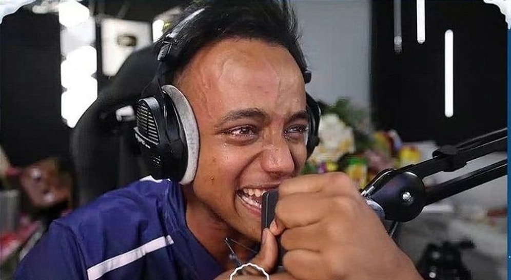 Kuveytli YouTuber Canlı Yayında 11 Milyon Dolar Topladı! Parayı Bağışlayacağını Söyledi...