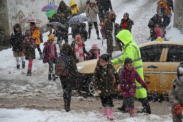 Gümüşhane'de Okullar Tatil Edildi