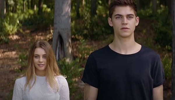 1. Когда выдают весь сюжет в трейлере