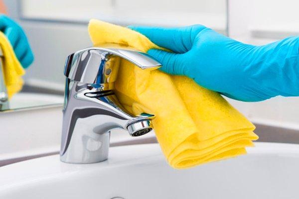 8. Temizlerken kirleniyor: Banyo muslukları