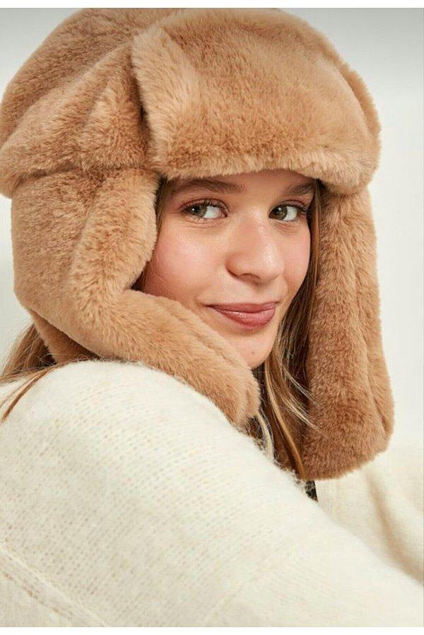 9. Rus şapkası soğuktan korunmanıza yardımcı olacak etkili bir ürün.