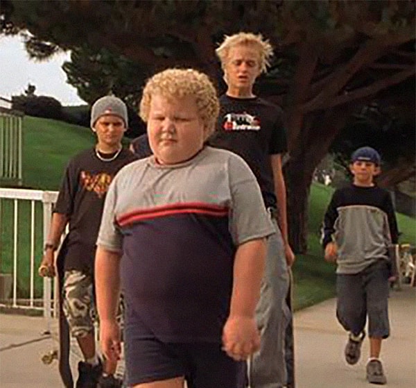 1. Я немедленно осуждаю вас, если вы высмеиваете того, кто пытается. Я видел, как кто-то высмеивал одноклассника с избыточным весом, несмотря на то, что он сидел на диетах, бегал и тренировался. Он старается, и ты не имеешь права на него накидываться!