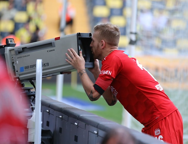 74. dakikada Pedro Henrique muhteşem bir frikik golü atarak durumu 1-1'e getirdi