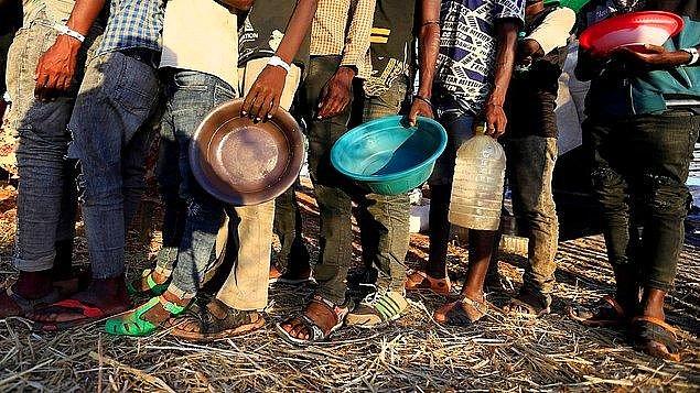 14. Dünya Bankası tarafından yapılan açıklamada, hali hazırda dünya nüfusunun 3’te birinin ‘yemek pişirme yoksulluğu’ yaşadığı belirtildi.