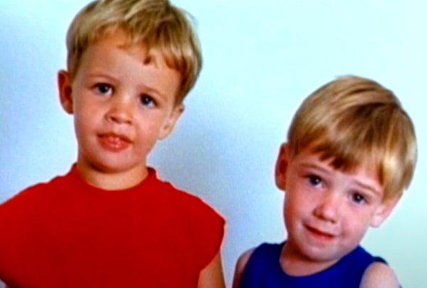 Sizleri 1989 yılında Güney Afrika’nın Johannesburg bölgesinde doğan ikizler Robin ve Gavin ile tanıştıralım.