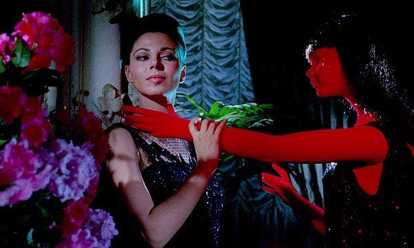 13. Blood and Black Lace (1964)