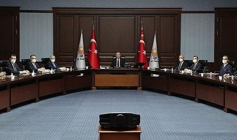AKP MYK Toplanıyor: Masada Hangi Konular Var?