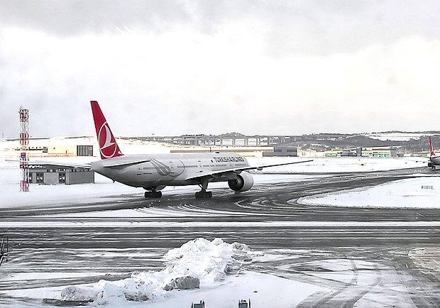İstanbul Havalimanı’nda Tüm Uçuşlar Durduruldu!