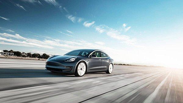 Tesla'nın ABD'deki en ucuz modeli ise, Model 3.