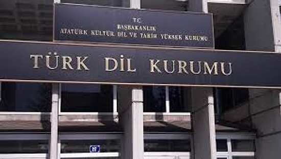 Adamakıllı Ne Demek? TDK'ya Göre Adam akıllı mı, Adamakıllı mı Olarak Yazılır?