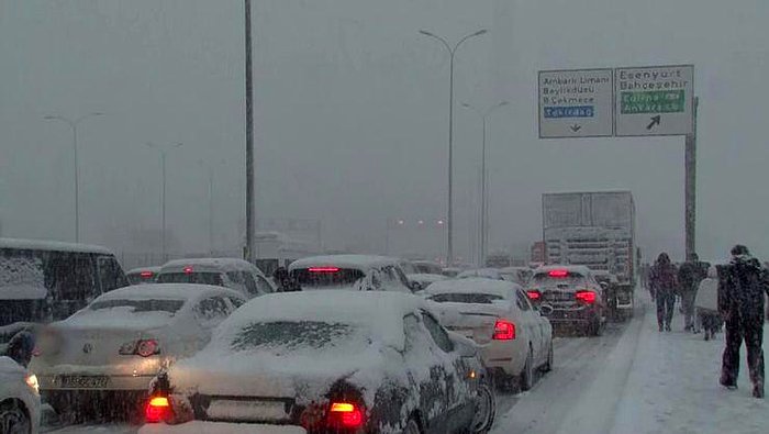 Mart Kapıdan Baktırıyor: Meteoroloji'den Marmara için 'Kar' ve 'Sağanak' Uyarısı