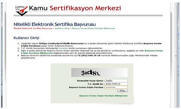 3. T.C. kimlik bilgilerinizi, elektronik imza başvuru formuna erişim şifrenizi ve doğrulama şifrenizi eksiksiz girin.