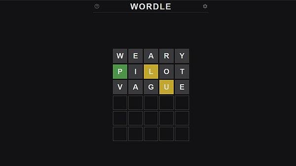 Wordle, kullanıcıların 5 harfli bir kelimeyi deneyip bulmak için 6 tahmin yaptığı bir oyun. Her tahmin kelimenin harfleri ve bu harflerin sırası hakkında bilgi veriyor.