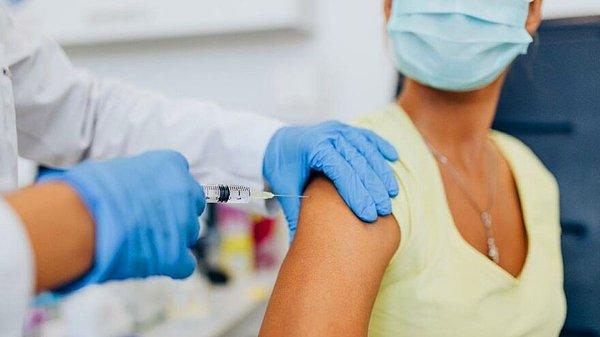 Aşıyla İlgili Tutarsız Açıklamalar Karşıtlığı Besliyor