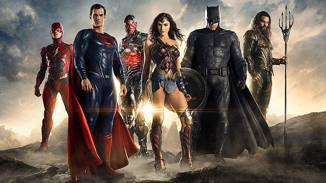 Justice League / Adalet Birliği (300.000.000$) - IMDb: 6.1