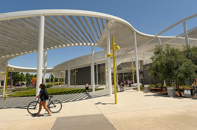 24. Jan Shrem ve Maria Manetti Shrem Sanat Müzesi - Kaliforniya