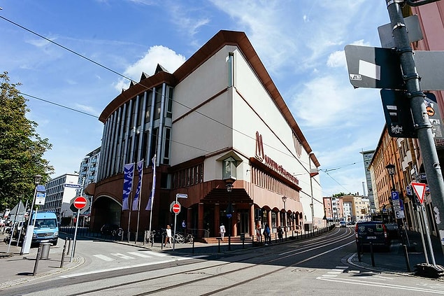 6. Museum für Moderne Kunst - Frankfurt