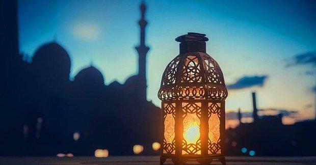 Üç Aylar Olan Recep, Şaban ve Ramazan Ne Zaman Başlayacak? 2022 Yılının Kandilleri Hangi Günlere Denk Geliyor?