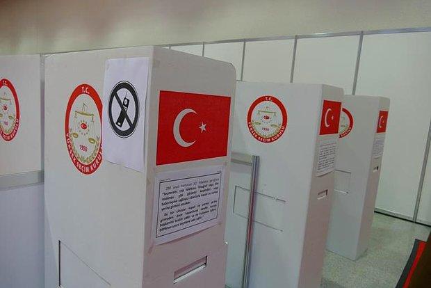 İYİ Parti YSK Temsilcisi Açıkladı: '200 Bin Karton Oy Verme Kabini Alınacak'