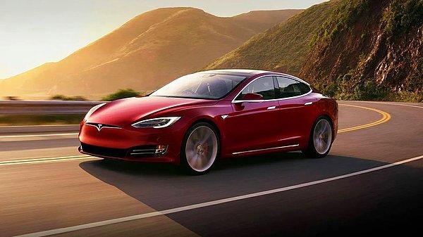 Dördüncü çeyrek raporlarına göre Tesla'nın 2021 yılı genelinde elde ettiği kâr bir önceki yıla kıyasla yüzde 665 artarak 5,5 milyar dolar ile rekor seviyeye ulaştı.