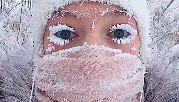 Yaşadığımız bu soğuk kış günlerinde beterin beteri de var dedirten bir yerle karşınızdayız: Yakutsk yani dünyanın en soğuk yeri...