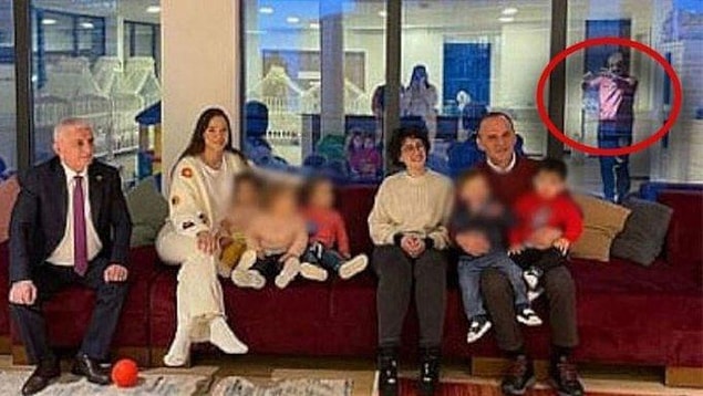 7. Hâkimler ve Savcılar Kurulu, suç örgütü lideri Galip Öztürk ile aynı karede fotoğrafı ortaya çıkan Hakim Kemal Alver’i Samsun Adalet Komisyonu Başkanlığı görevinden alarak olayla ilgili inceleme başlattı.