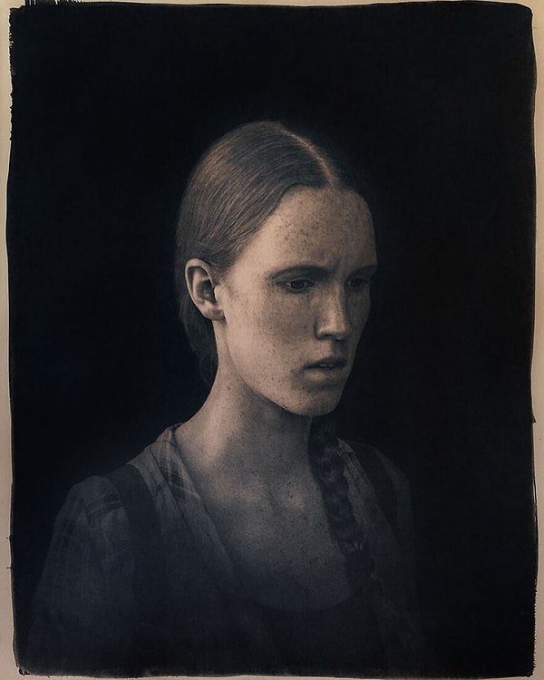 18. Прохожие из серии 'На автобусной остановке' Джоан-Рамон Манчадо