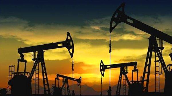 Devam eden jeopolitik gerilimlerden destek alan petrol fiyatı yükselişini sürdürüyor