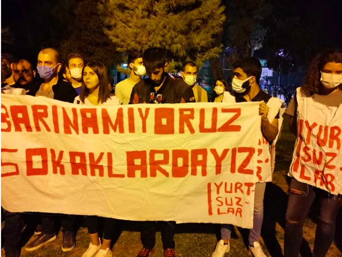 Savcılık 'Barınamıyoruz' Eylemi Yapan Gençlere 'Parti Yöneticiliği Yasağı' İstedi